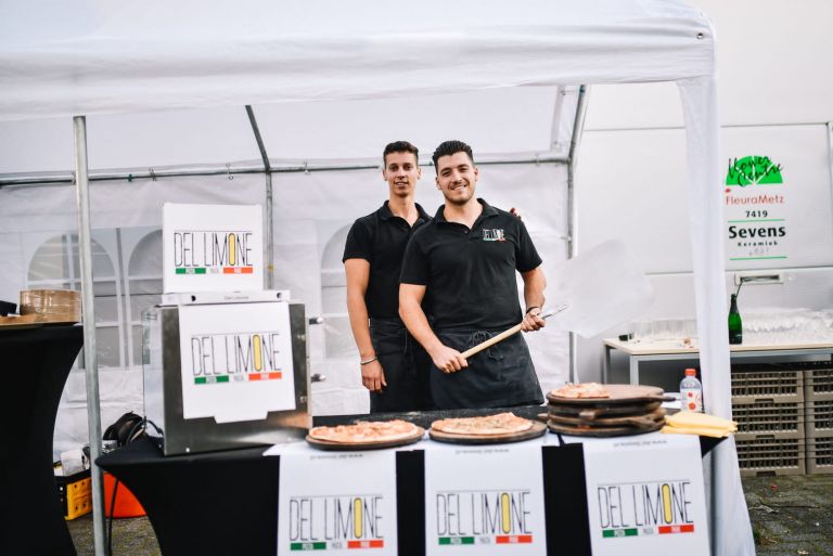 9b3842ba-668d-4b59-94d2-b7b8bc0d9da1